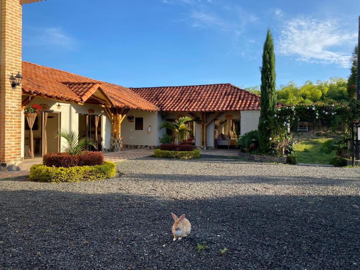 La Victoria Hotel Campestre Quimbaya Exterior photo