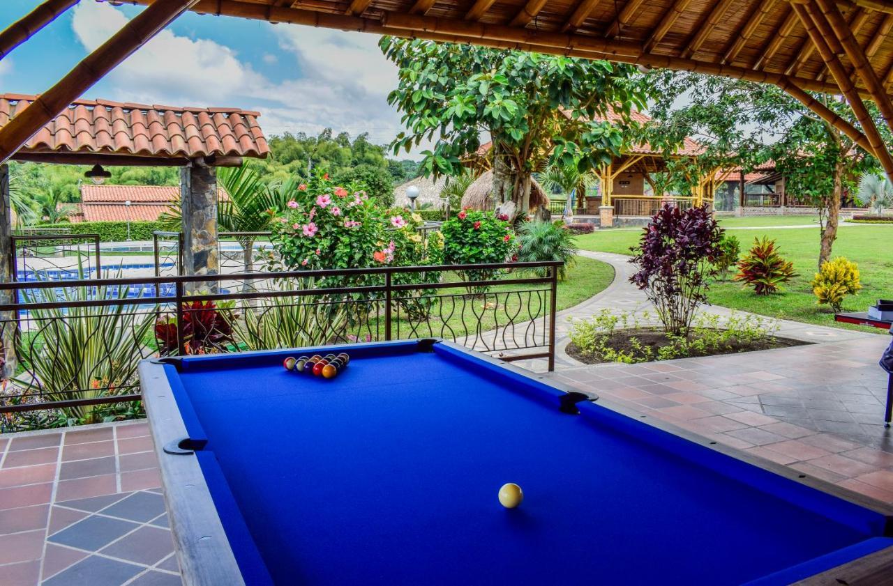 La Victoria Hotel Campestre Quimbaya Exterior photo